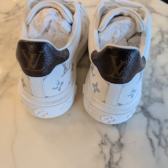 Louis Vuitton sneakers - Picture 3 of 6
